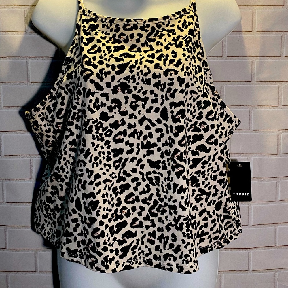 Torrid leopard print top